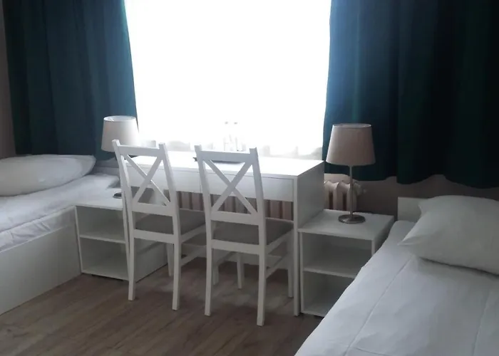 Noclegi, Restauracja Eden